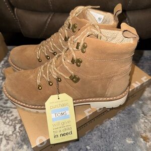 Toms Brown Suede Hiking Boots